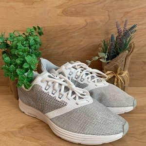 Nike Zoom Strike WOMENS Running Shoe